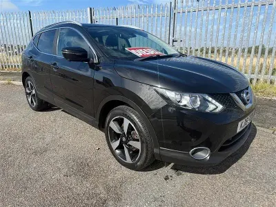Używany Nissan Qashqai N-Connecta 110 KM (80 kW) 2016 Czarny SUV