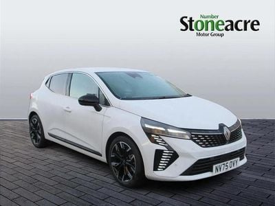 White New 2025 Renault Clio V Techno Hatchback | £16,991 (Good price)