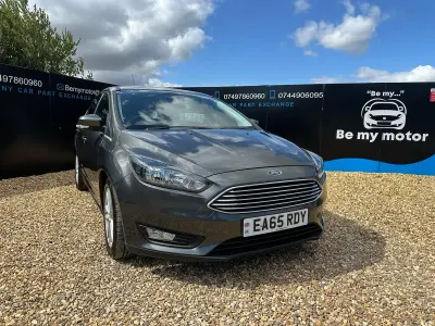 Used Ford Focus Zetec 98 HP (72 kW) 2015 Grey Hatchback