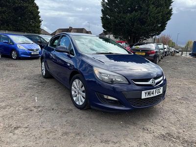 Second-hand Vauxhall Astra 136 CP (100 kW) 2014 Albastru Hatchback