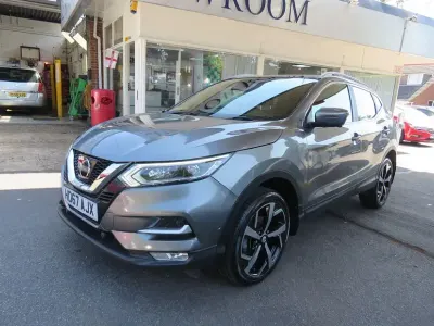 Used Nissan Qashqai S 163 HP (119 kW) 2018 Grey SUV