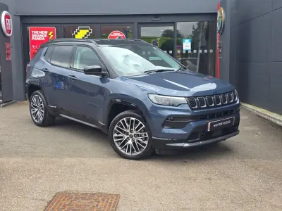 Ny Jeep Compass Summit 2025 Blå SUV
