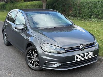 Begagnad VW Golf VII SE 130 HK (95 kW) 2018 Grå Halvkombi