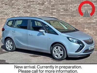 Used Vauxhall Zafira Tourer 140 HP (102 kW) 2015 MPV