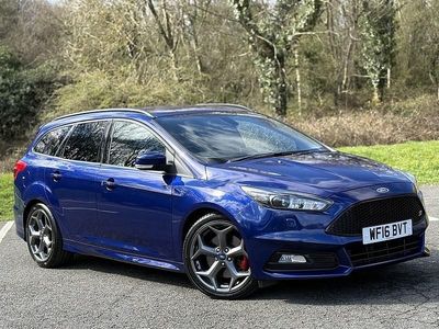 Used Ford Focus ST 185 HP (136 kW) 2016 Blue Estate