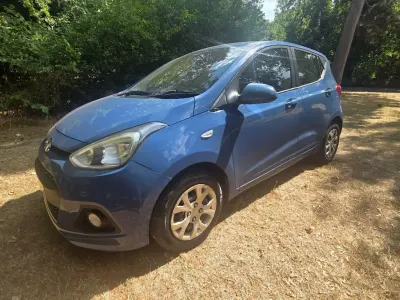 Used Hyundai i10 SE 2016 Blue Hatchback