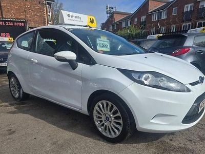 Used Ford Fiesta Style 82 HP (60 kW) 2012 White Hatchback