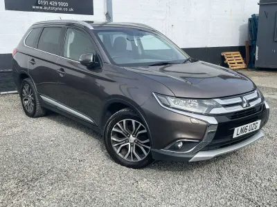 Used Mitsubishi Outlander 147 HP (108 kW) 2016 Grey SUV