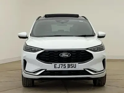 Used Ford Kuga ST-Line X 243 HP (178 kW) 2025 Frozen white SUV