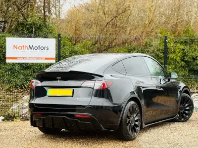 Używany Tesla Model Y Performance 392 kW (534 KM) 2022 SUV