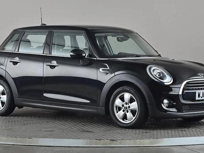 Used Mini Cooper Classic 136 HP (100 kW) 2019 Black Hatchback