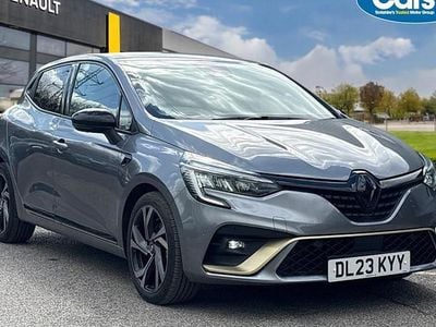 Used Renault Clio V Engineered 145 HP (106 kW) 2023 Grey  Hatchback