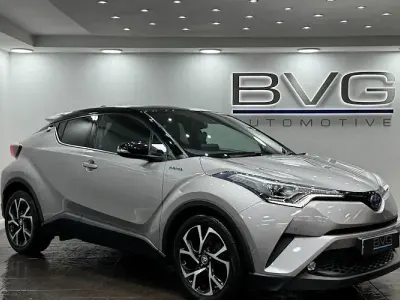 Second-hand Toyota C-HR 122 CP (89 kW) 2018 Argintiu SUV