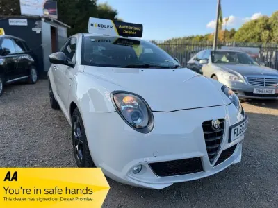 Used Alfa Romeo MiTo Quadrifoglio Verde 105 HP (77 kW) 2015 White Hatchback