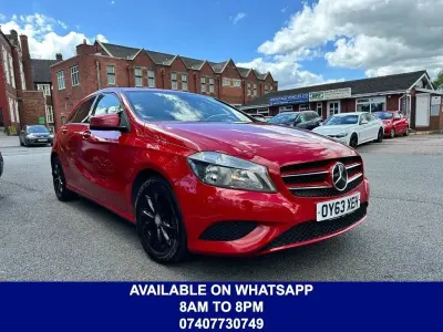 Begagnad Mercedes A180 SE 109 HK (80 kW) 2014 Röd Halvkombi