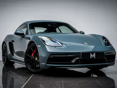 Used Porsche 718 365 HP (268 kW) 2018 Blue Coupe
