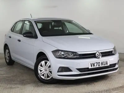 Usado VW Polo S 80 HP (58 kW) 2020 Prateado Citadino