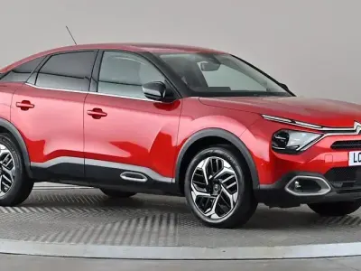 Used Citroën C4 PureTech 131 HP (96 kW) 2021 Red Hatchback
