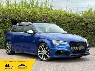 Begagnad Audi S3 Sportback Advanced 300 HK (220 kW) 2015 Blå Halvkombi