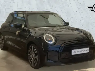 Used Mini Cooper Exclusive 134 HP (98 kW) 2023 Black Hatchback