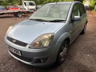 Used Ford Fiesta Ghia 80 HP (58 kW) 2007 Blue Hatchback