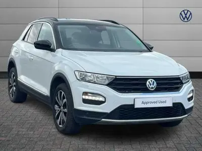 Begagnad VW T-Roc Design 115 HK (84 kW) 2018 Vit SUV
