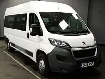 Used Peugeot Boxer 130 HP (95 kW) 2016 White Van