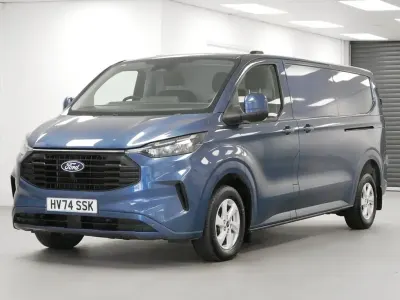 Used Ford Transit Custom Limited 136 HP (100 kW) 2024 Blue Van
