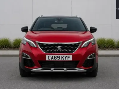 Used Peugeot 3008 Premium 129 HP (94 kW) 2019 Red SUV