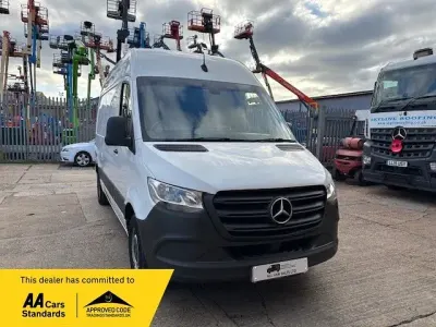 Begagnad Mercedes Sprinter Progressive 148 HK (108 kW) 2022 Vit Van