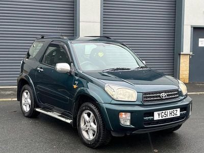 Green Used 2001 Toyota RAV4 Estate | £1,995 (Fair price)