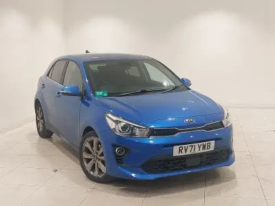 Używany Kia Rio 118 KM (86 kW) 2021 Niebieski Hatchback