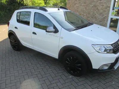Używany Dacia Sandero Lauréate 90 KM (66 kW) 2017