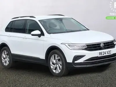 Usado VW Tiguan Life 150 HP (110 kW) 2023 Branco SUV
