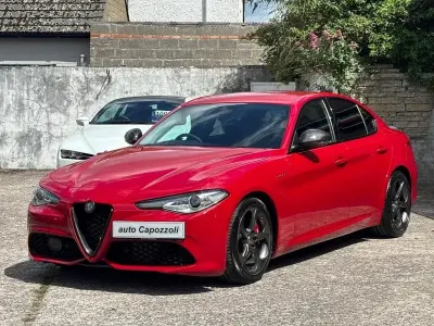 Begagnad Alfa Romeo Giulia Veloce 280 HK (205 kW) 2017 Röd Sedan