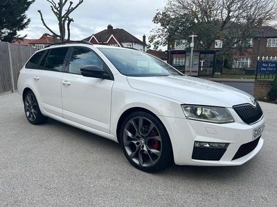 Used Skoda Octavia vRS 2016 White Hatchback
