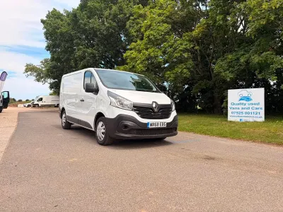 Used Renault Trafic Business 120 HP (88 kW) 2018 White MPV