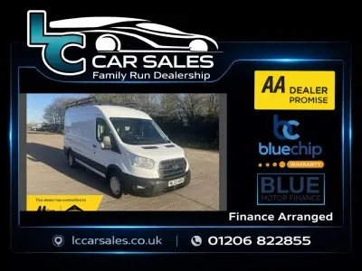 Usado Ford Transit Trend 130 CV (95 kW) 2022 Blanco Van