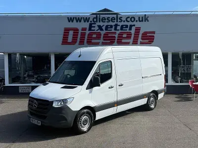 Used Mercedes Sprinter Progressive 148 HP (108 kW) 2023 White Van