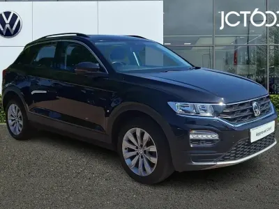 Used VW T-Roc SE 150 HP (110 kW) 2020 Black SUV