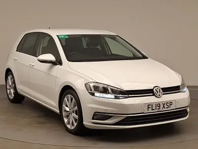 Used VW Golf VII GT 115 HP (84 kW) 2019 White Hatchback