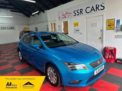 Used Seat Leon Ecomotive 110 HP (80 kW) 2014 Blue Hatchback