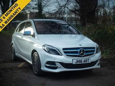 White Used 2016 Mercedes B250e Electric Art MPV | £8,395 (Fair price)