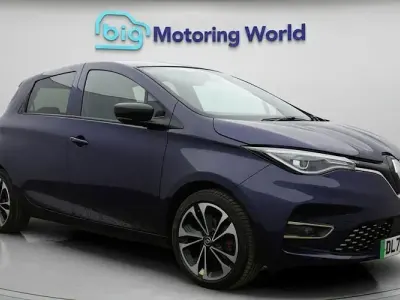 Usado Renault Zoe Iconic 100 kW (136 HP) 2023 Azul Citadino