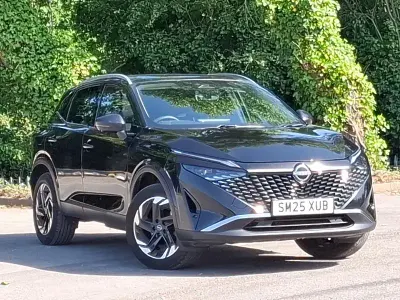 Used Nissan Qashqai N-Connecta 140 HP (102 kW) 2025 Black SUV