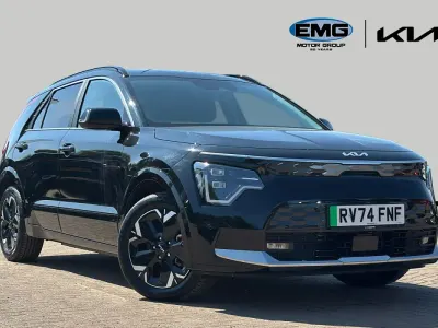 Used Kia Niro 150 kW (204 HP) 2024 Midnight black SUV