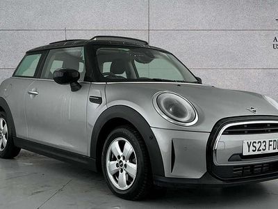 Used Mini Cooper Classic 134 HP (98 kW) 2023 Silver Hatchback