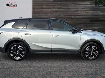 Used Vauxhall Grandland X GSe 134 HP (98 kW) 2024 Grey SUV