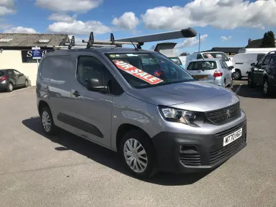 Used Peugeot Partner 2020 Grey MPV