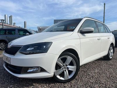 Used Skoda Fabia SE L 90 HP (66 kW) 2015 White Estate